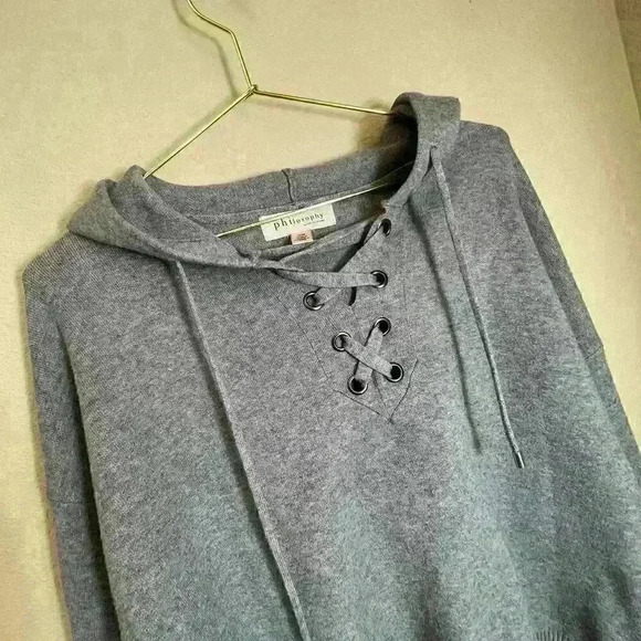 Philosophy hooded sweater sold at Anthropology size medium - Picture 5 of 5